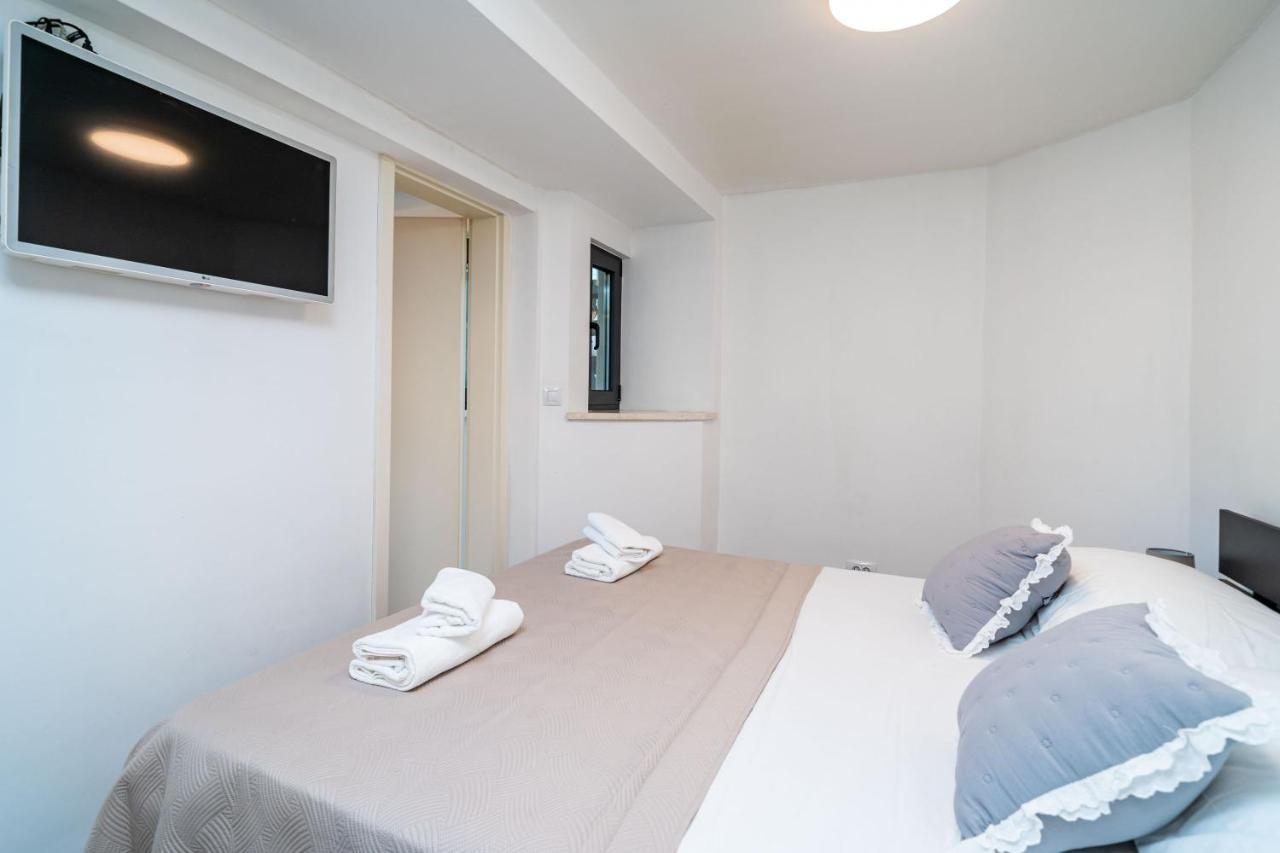 Oasis Apartment ドゥブロブニク エクステリア 写真
